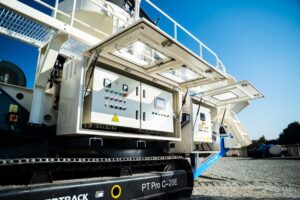 User-friendly and intuitive, the Powertrack control panels are designed to simplify operation and streamline maintenance activities on site.